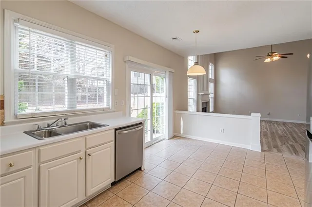 $2,550 | 11650 Bentham Court, Alpharetta, GA 30005