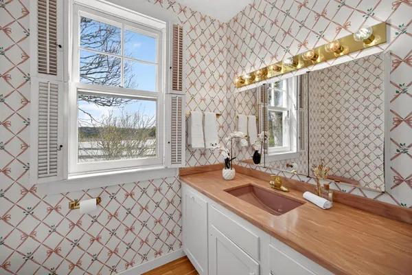 $3,850,000 | 5 High Ridge Rd Extension, Truro, MA 02666