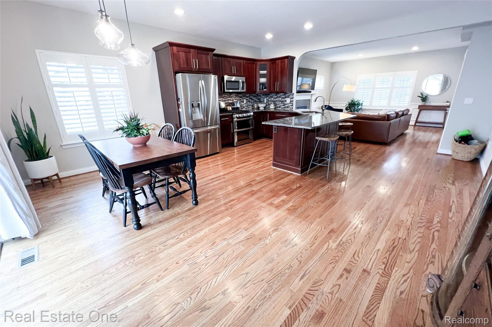 3015 Wakefield Road Berkley, MI 48072 - Photo 14 of 40 14.jpg
