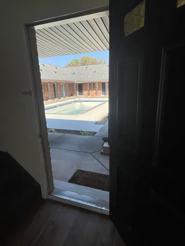 $1,395 | 620 East Lincoln Avenue, Unit 8, Royal Oak, MI 48067