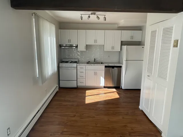 $1,395 | 620 East Lincoln Avenue, Unit 8, Royal Oak, MI 48067