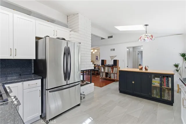 $1,325,000 | 1824 Iroquois Avenue, Long Beach, CA 90815