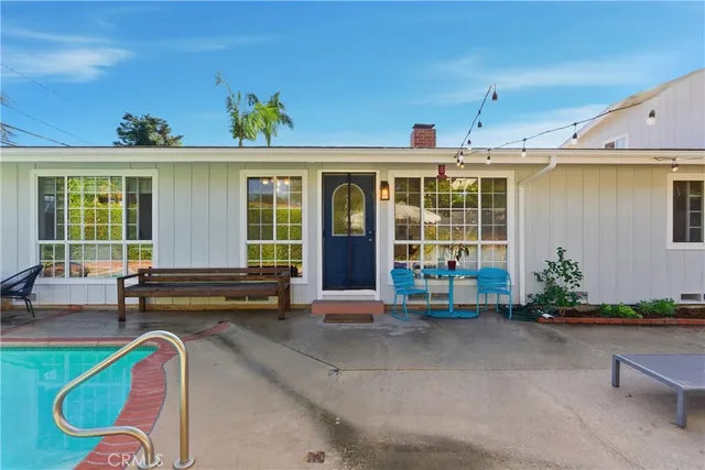 $1,325,000 | 1824 Iroquois Avenue, Long Beach, CA 90815