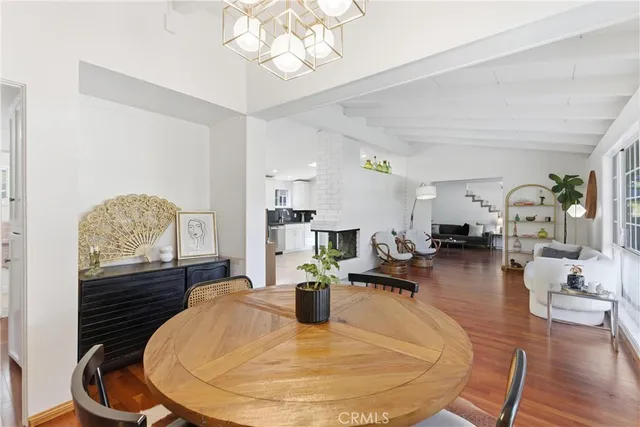 $1,325,000 | 1824 Iroquois Avenue, Long Beach, CA 90815