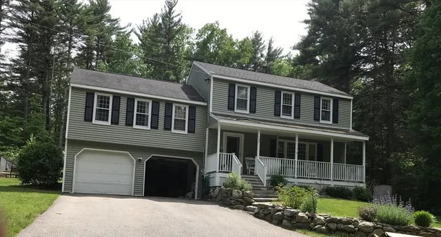 $825,000 | 137 Hill Road, Groton, MA 01450