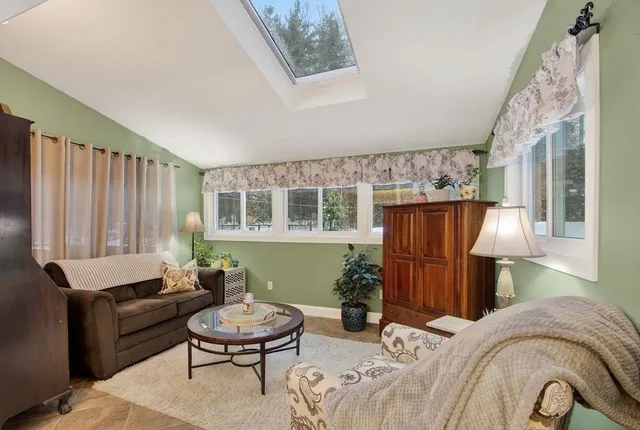 $825,000 | 137 Hill Road, Groton, MA 01450