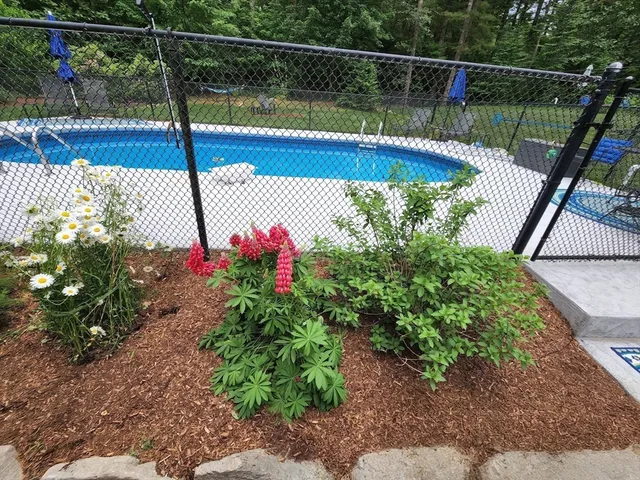 $825,000 | 137 Hill Road, Groton, MA 01450