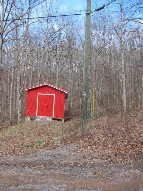 322 Howards Branch Road Hinton, WV 25951 - Photo 37 of 37 Gallery Image 37