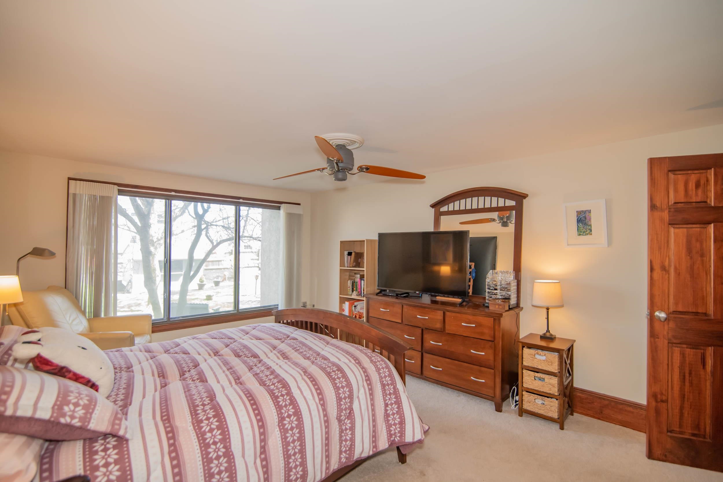 55 River Road, Unit 2A Manchester, NH 03104 - Photo 10 of 31