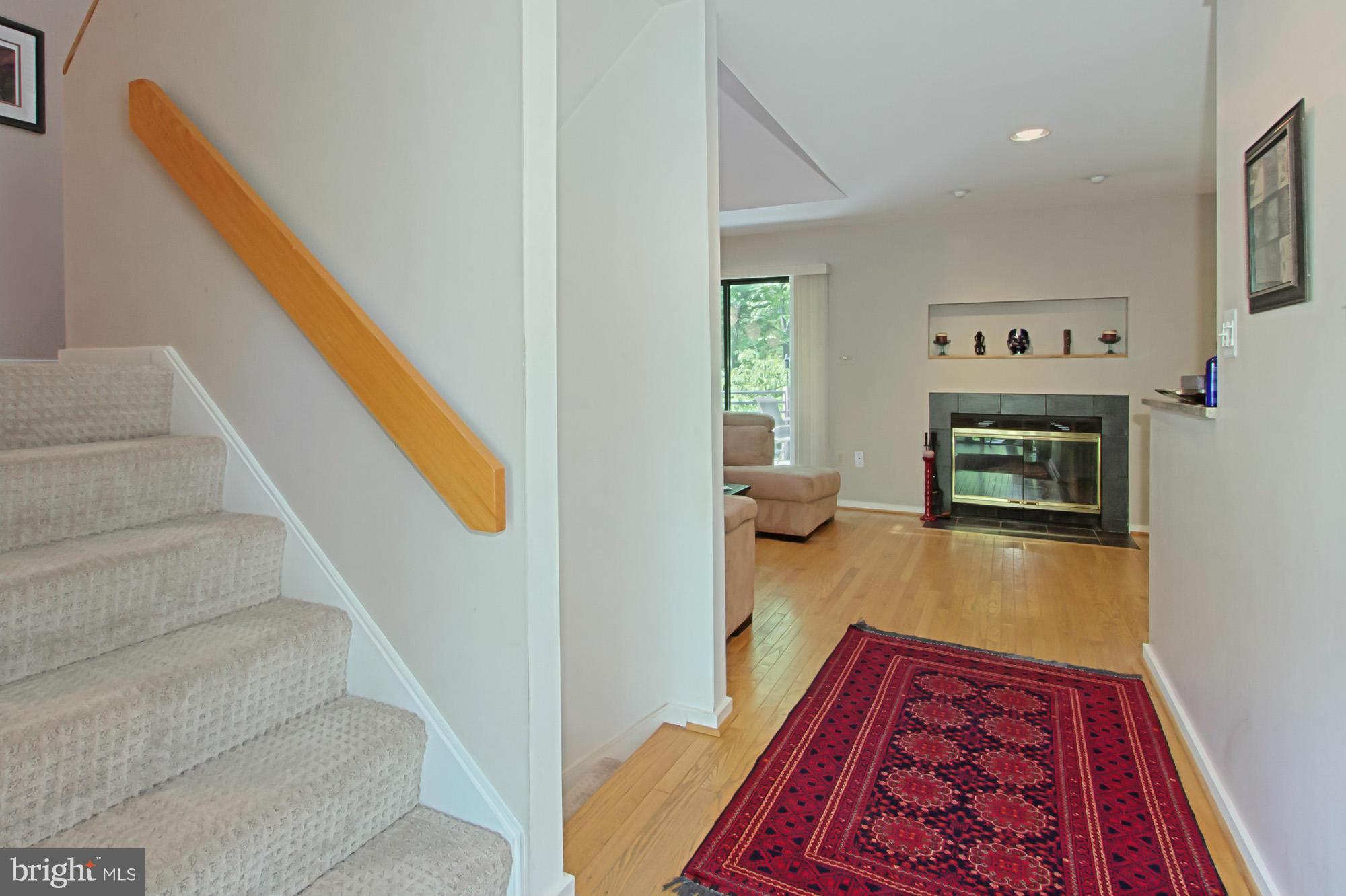 1681 Cedar Hollow Way Reston, VA 20194 - Photo 2 of 30 Interior (General)