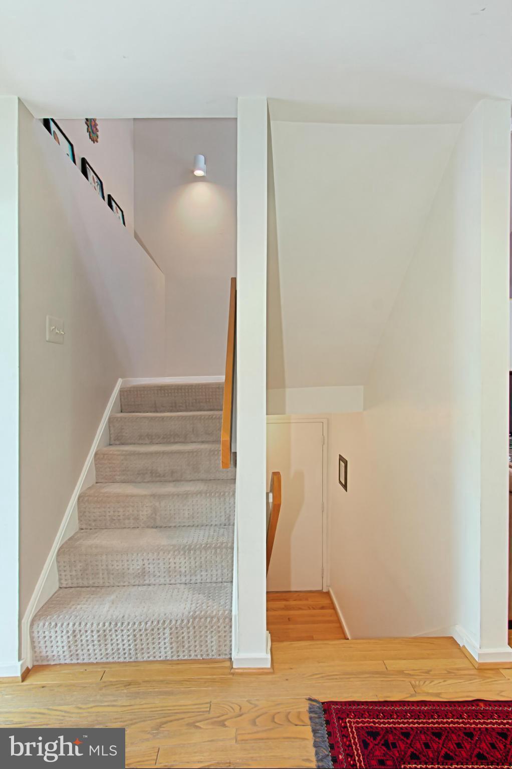 1681 Cedar Hollow Way Reston, VA 20194 - Photo 14 of 30 Interior (General)