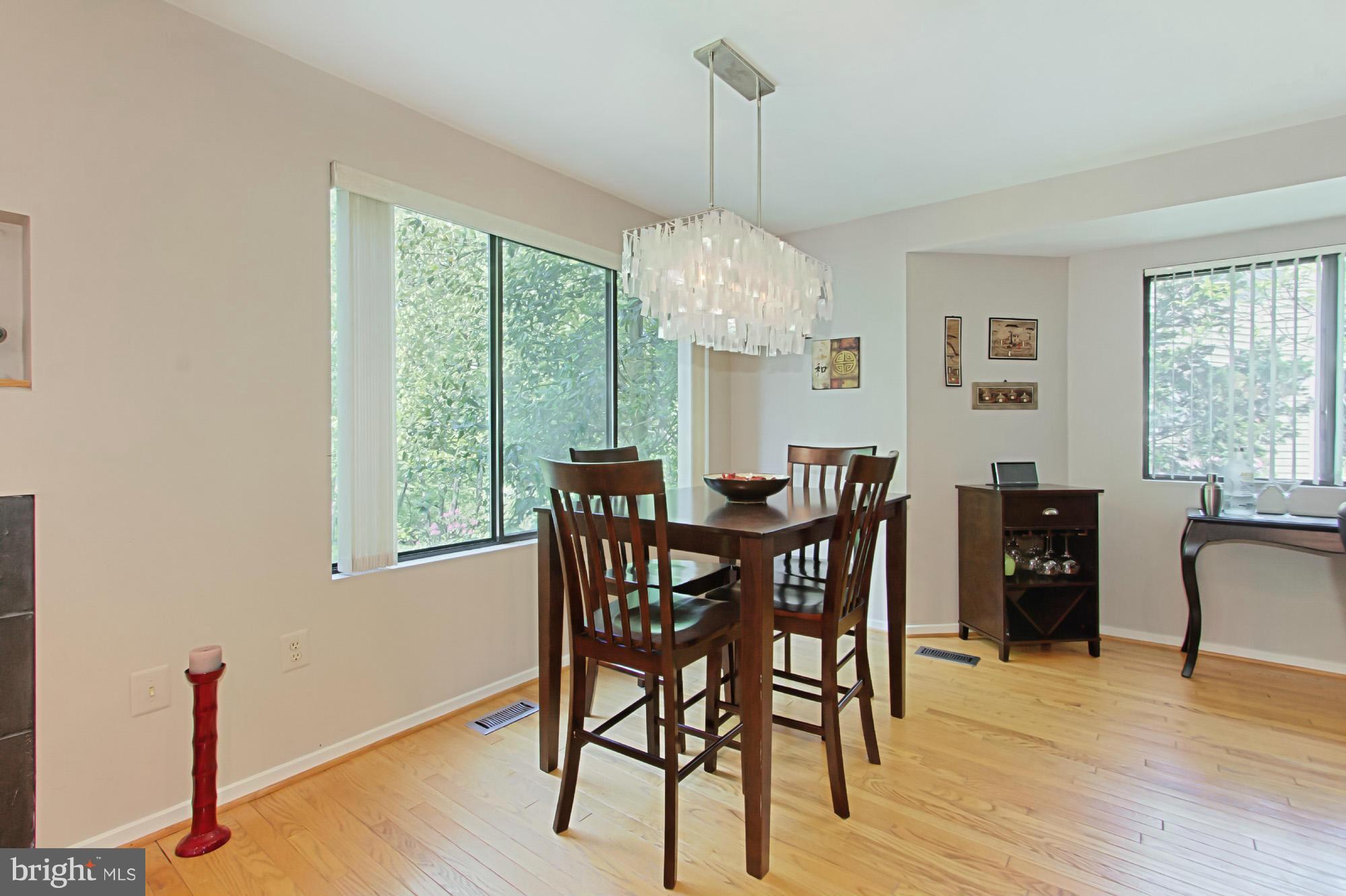 1681 Cedar Hollow Way Reston, VA 20194 - Photo 8 of 30 Dining Room