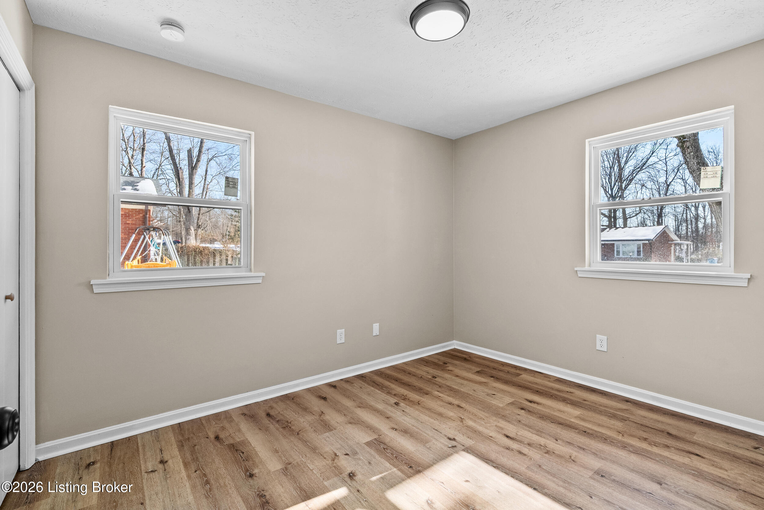 803 Flicker Road Louisville, KY 40214 - Photo 18 of 25 dsc06331