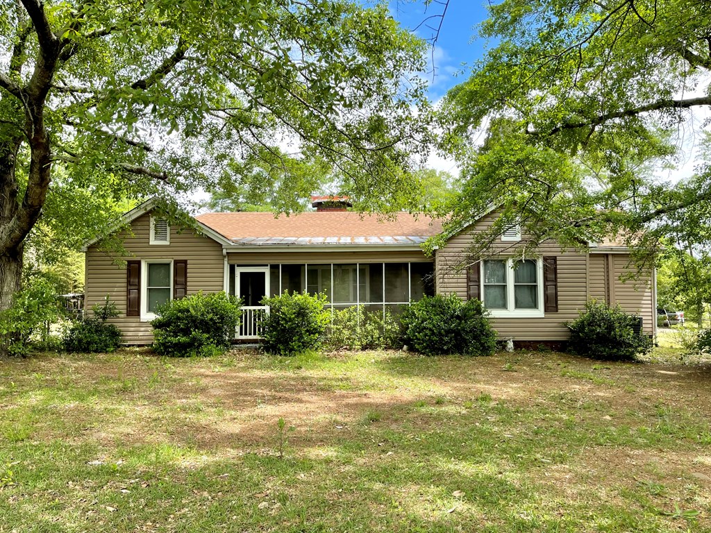 2000 Auburn Road Phenix City, AL 36870 - Photo 2 of 19