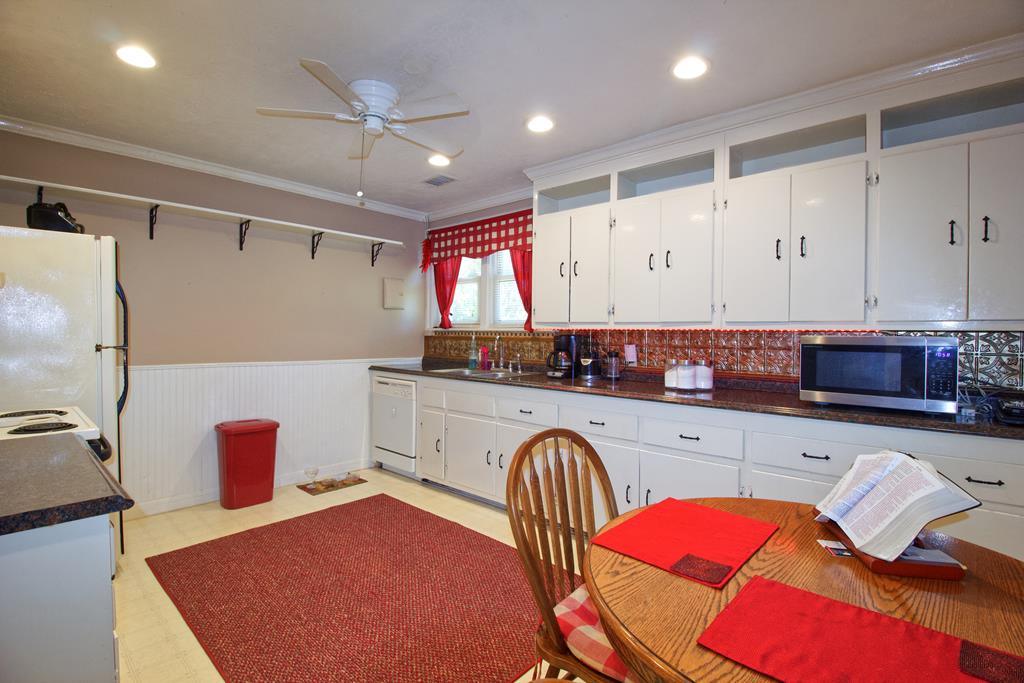 2000 Auburn Road Phenix City, AL 36870 - Photo 4 of 19