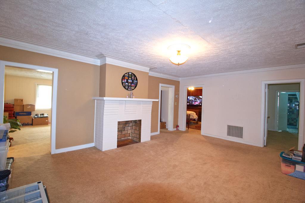 2000 Auburn Road Phenix City, AL 36870 - Photo 6 of 19