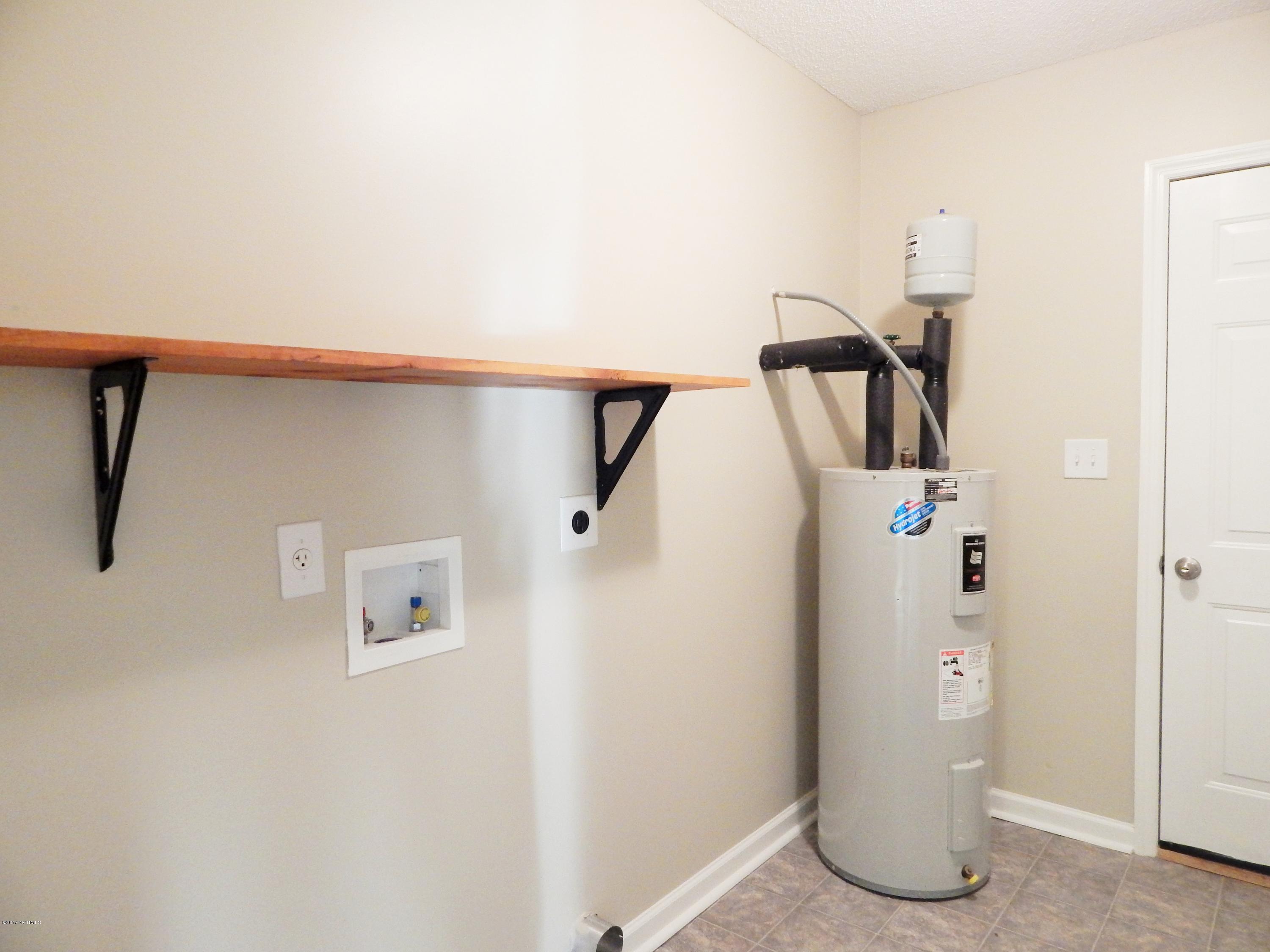116 Meadow Farms Road Richlands, NC 28574 - Photo 13 of 27 DSCN3832