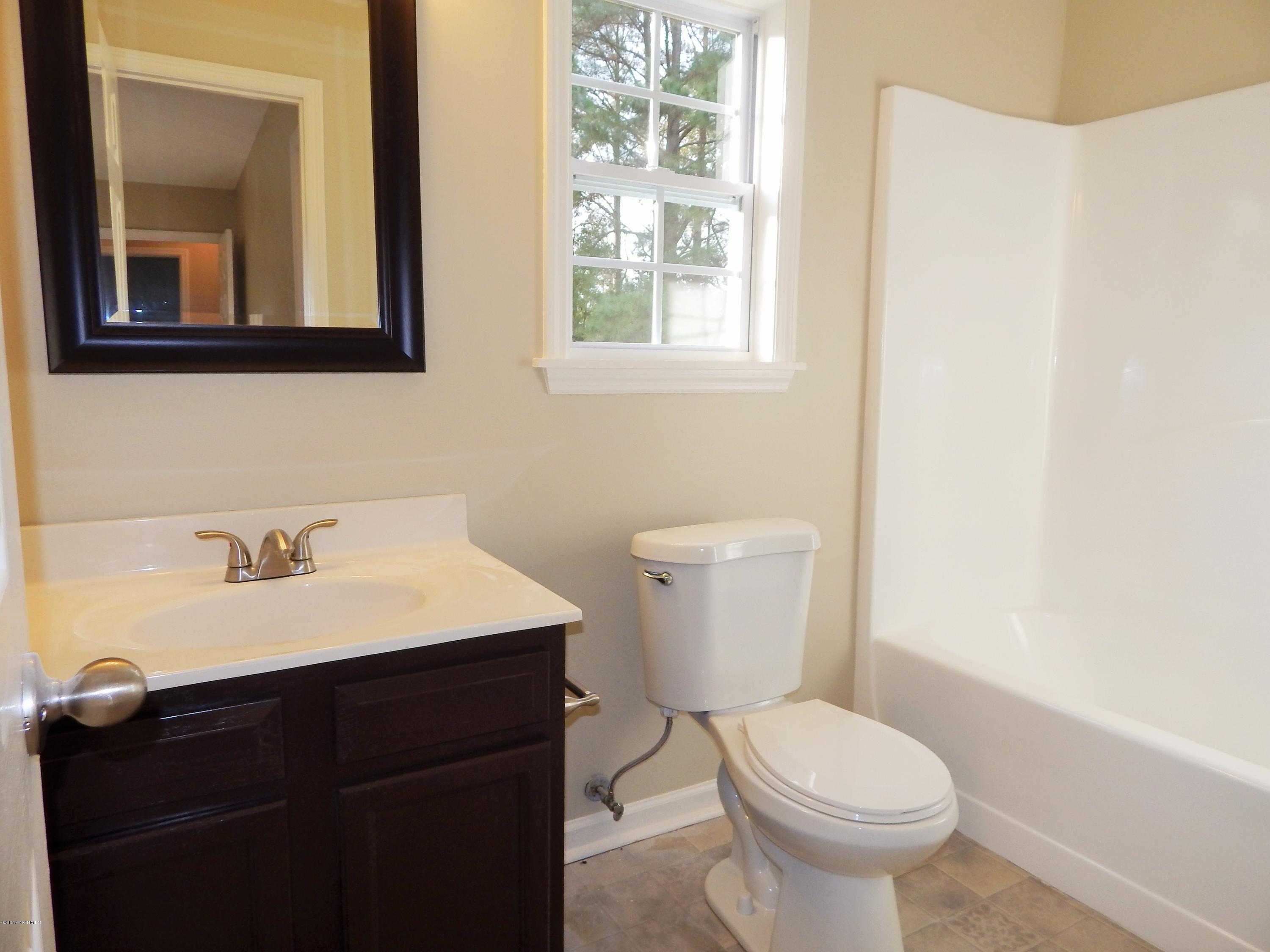 116 Meadow Farms Road Richlands, NC 28574 - Photo 22 of 27 DSCN3845