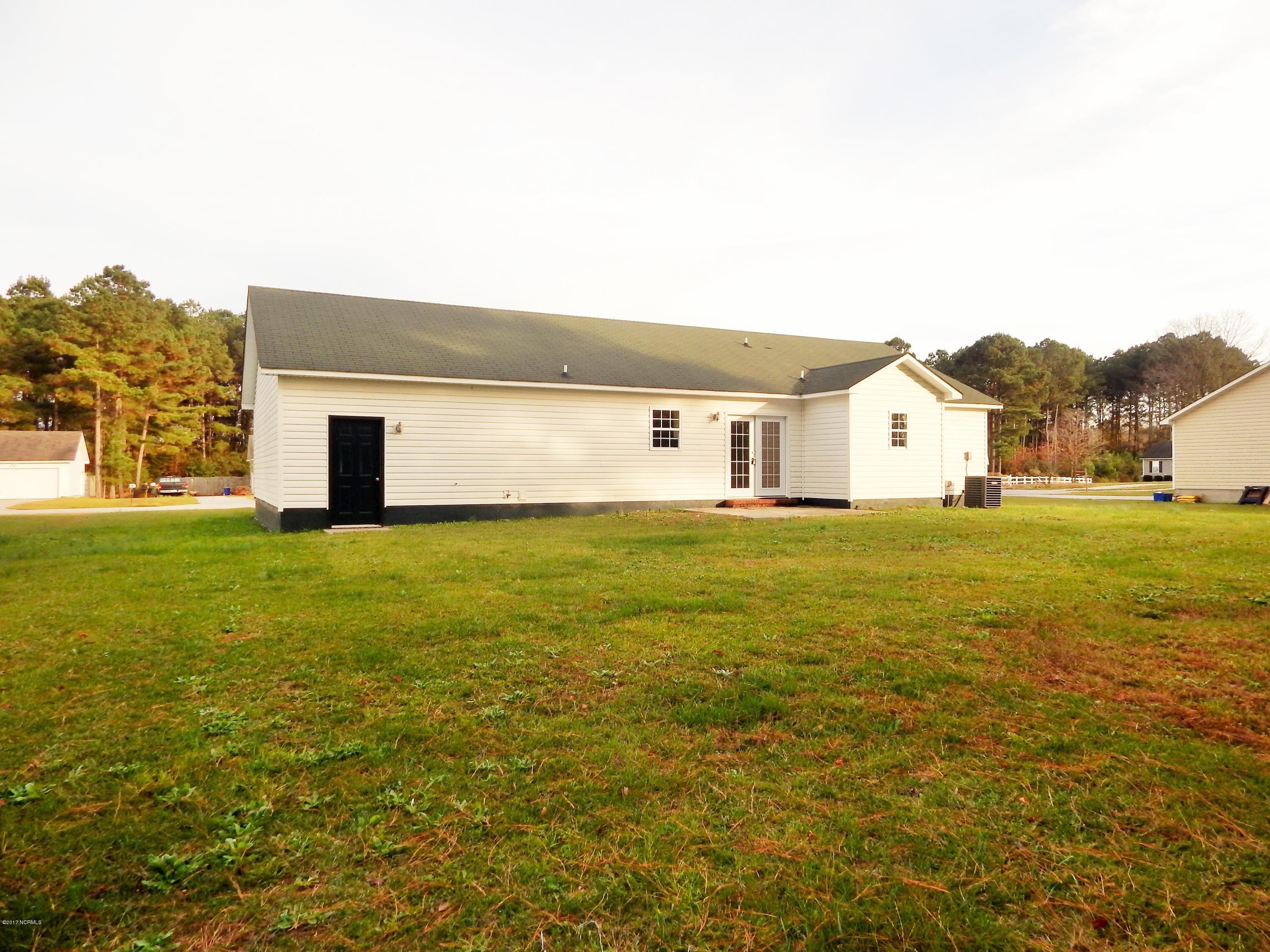 116 Meadow Farms Road Richlands, NC 28574 - Photo 27 of 27 DSCN3851