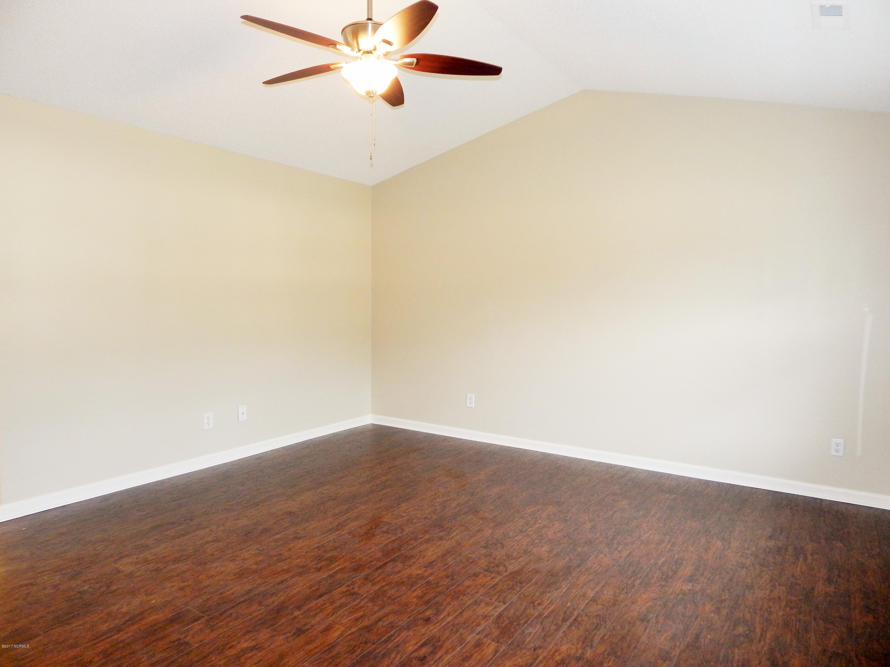 116 Meadow Farms Road Richlands, NC 28574 - Photo 3 of 27 DSCN3818