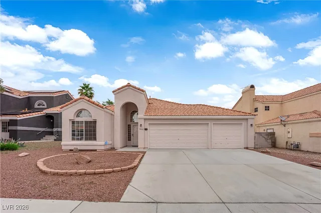 $499,000 | 7412 Summer Crest Lane, Las Vegas, NV 89129