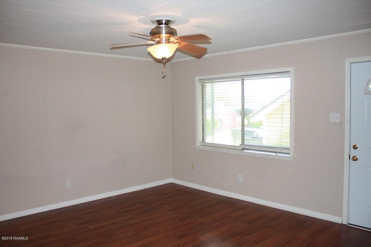 110 Midtown Alley, Unit D Lafayette, LA 70503 - Photo 7 of 19 IMG_6578