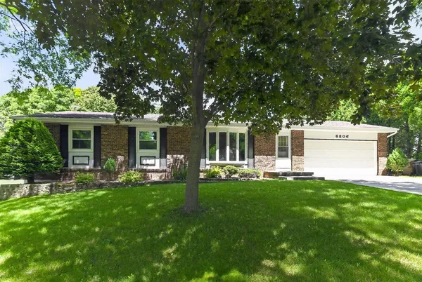 $450,000 | 6806 Stratford Drive, Madison, WI 53719