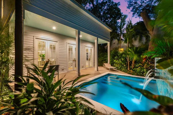 $2,070,000 | 419 Simonton Street, Unit C, Key West, FL 33040