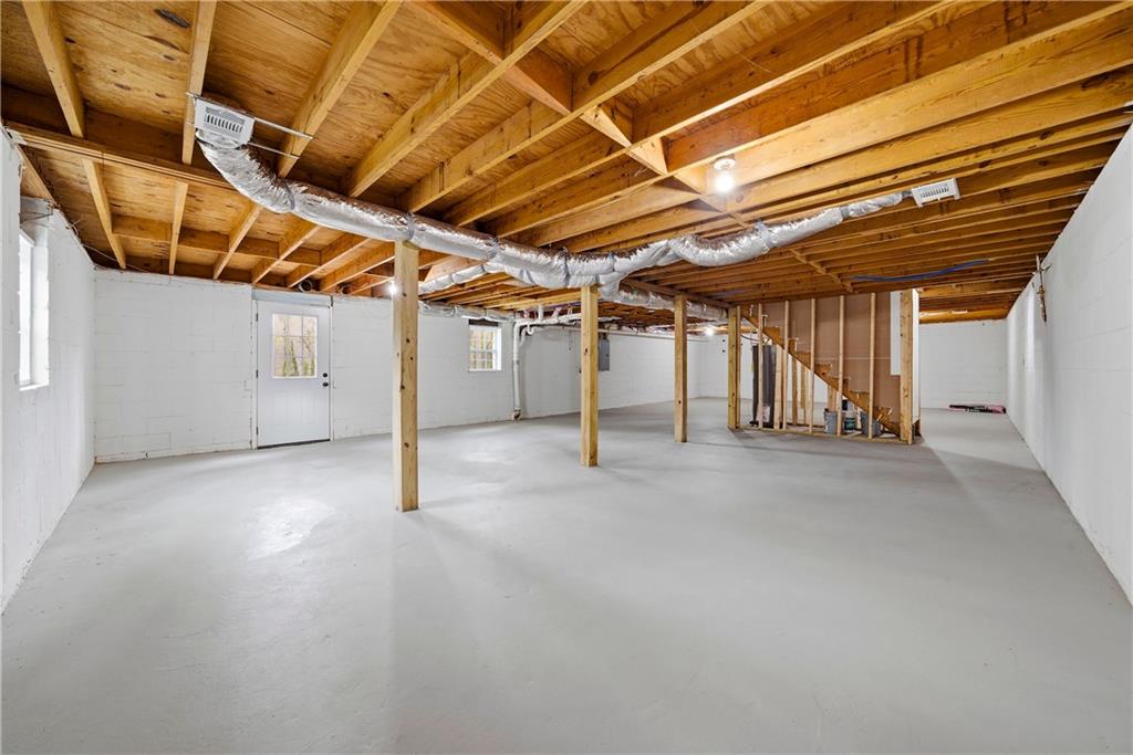 7258 Banks Mill Road Douglasville, GA 30135 - Photo 18 of 23 a view of empty room