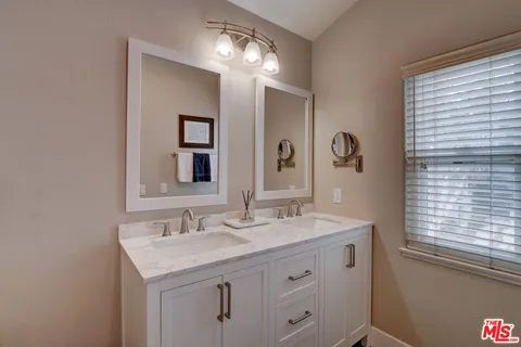 $749,000 | 22348 Heritage Pass Place, Chatsworth, CA 91311