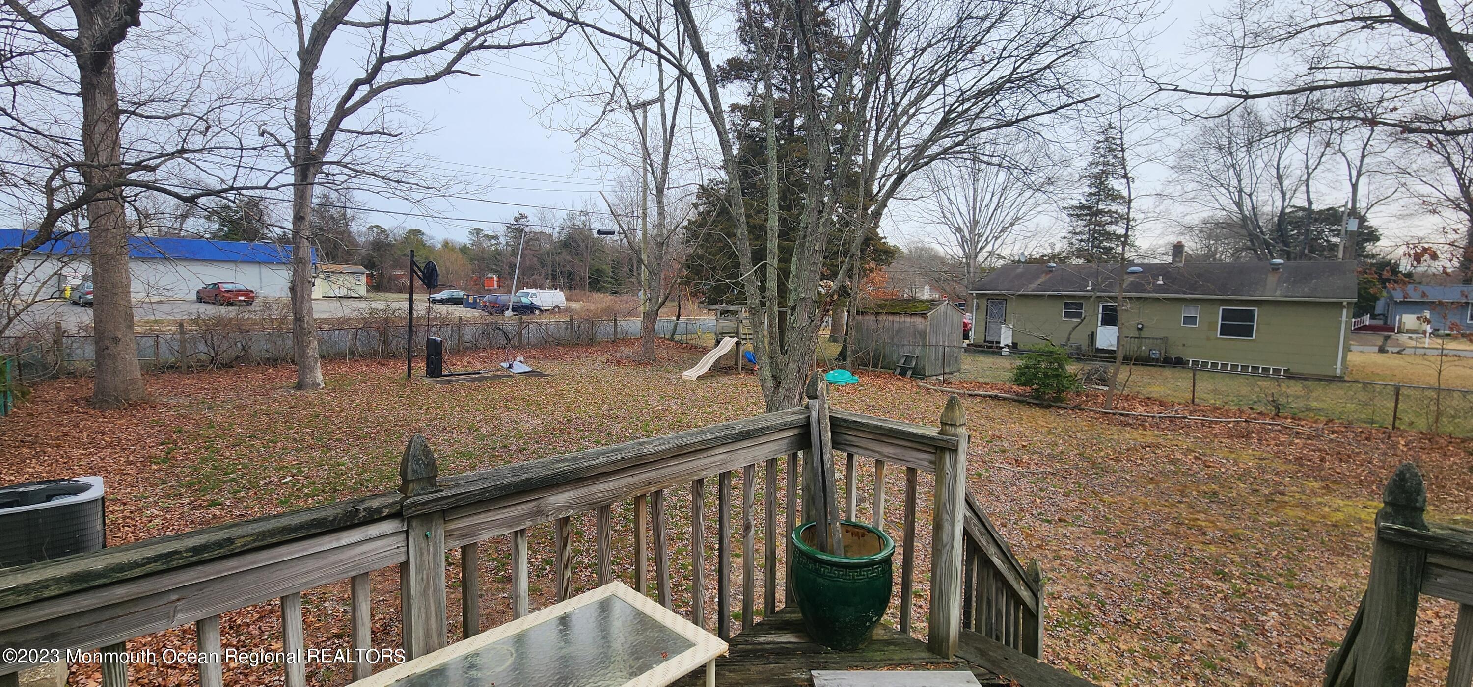 957 Richard Road Bayville, NJ 08721 - Photo 6 of 21 20230312_113525