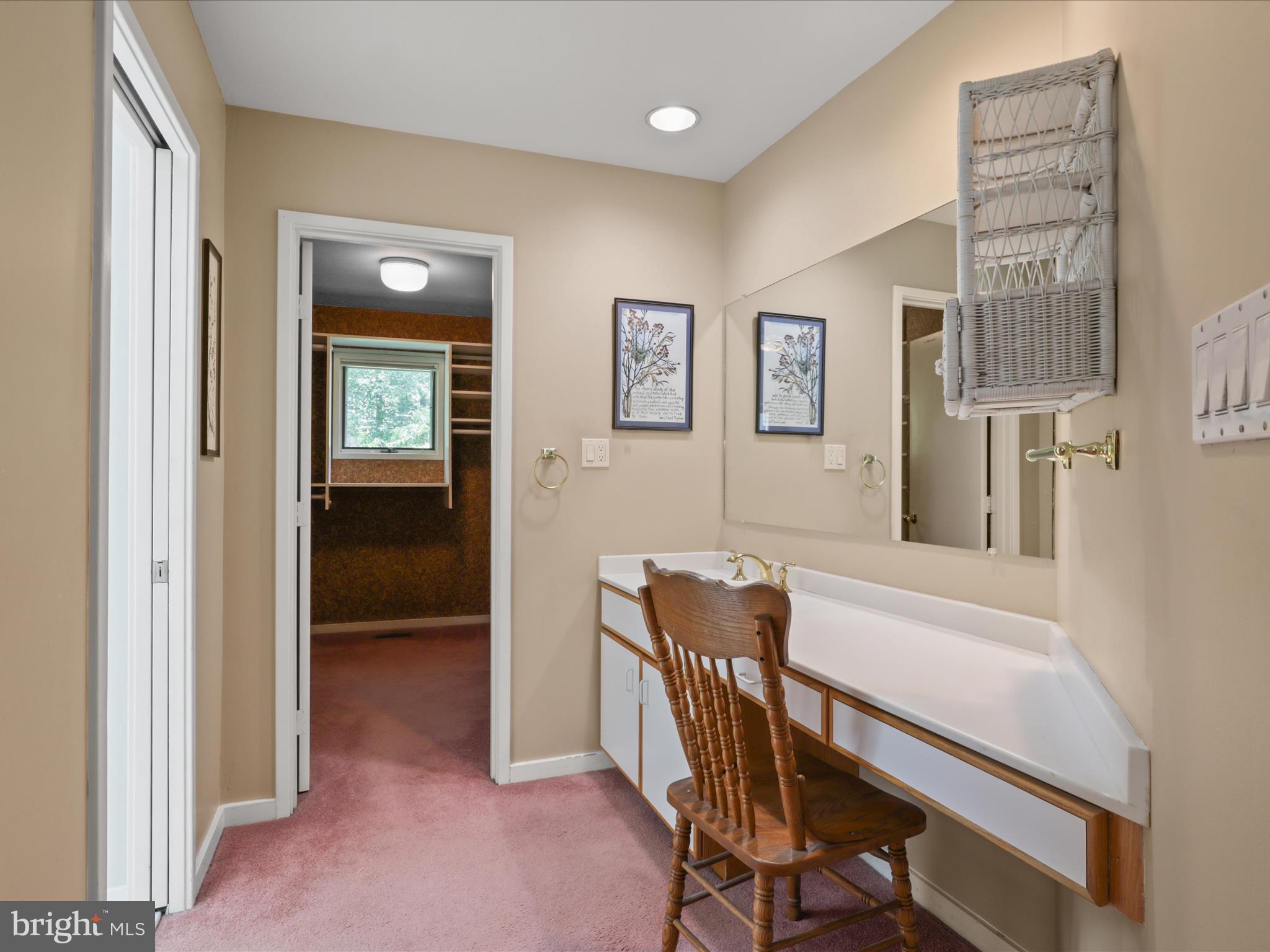 11583 Greenwich Point Road Reston, VA 20194 - Photo 21 of 57 Gallery Image 21