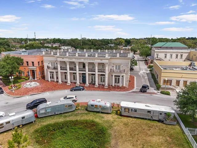 a front view of a building with street view
