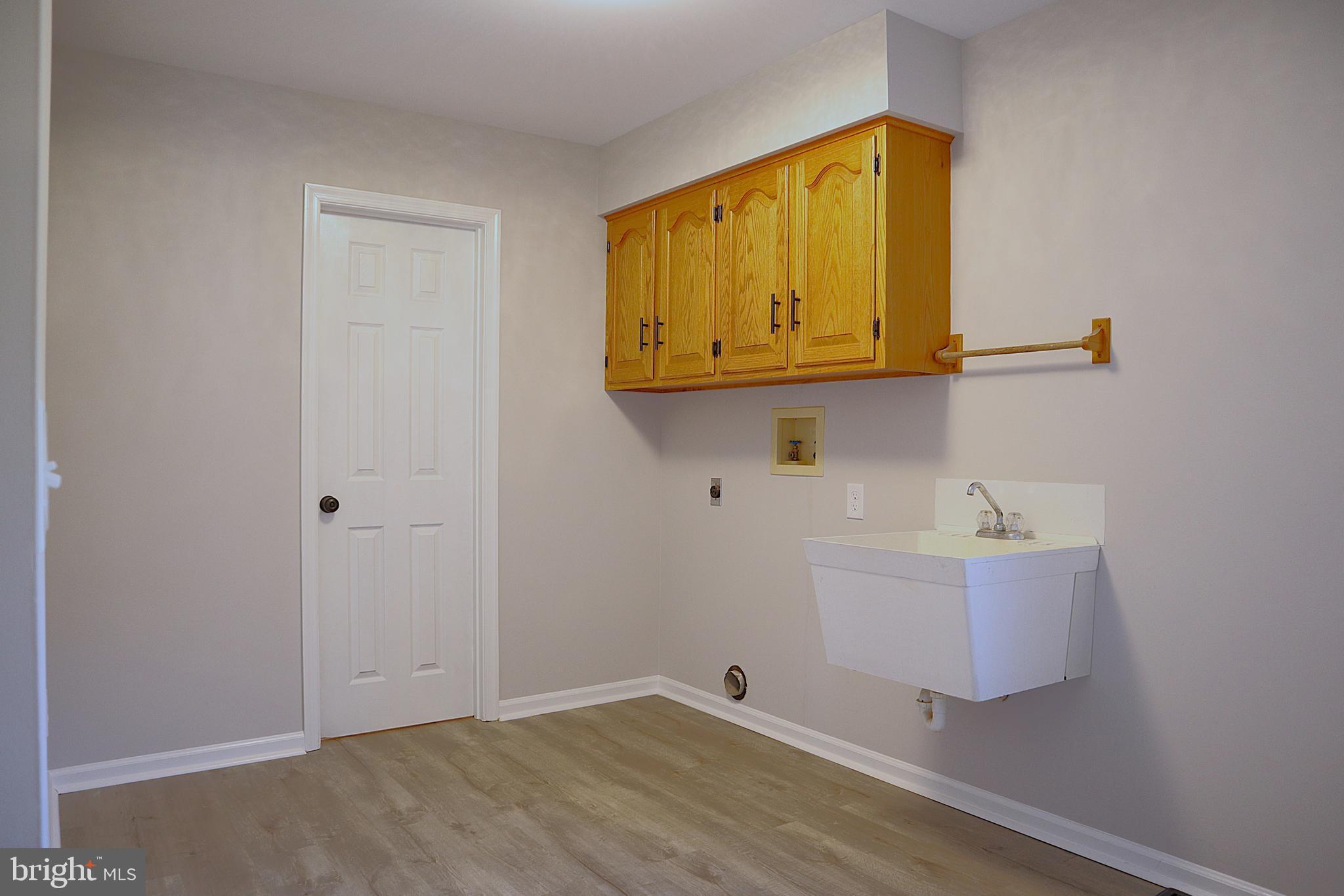 1127 Roesville Road Felton, DE 19943 - Photo 71 of 82 1st Floor Laundry