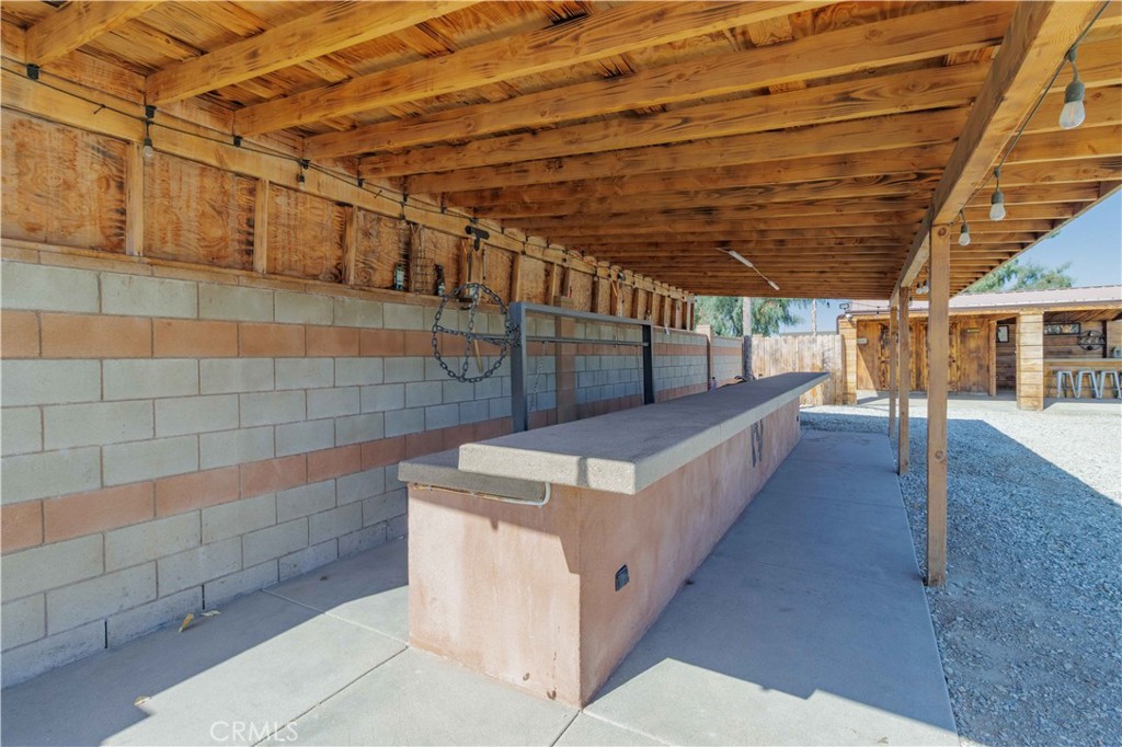 12040 Jade Road Victorville, CA 92392 - Photo 7 of 74 Gallery Image 7