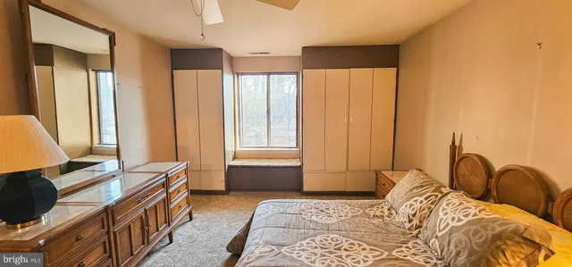 $100,000 | 6350 Red Cedar Place, Unit 211, Baltimore, MD 21209