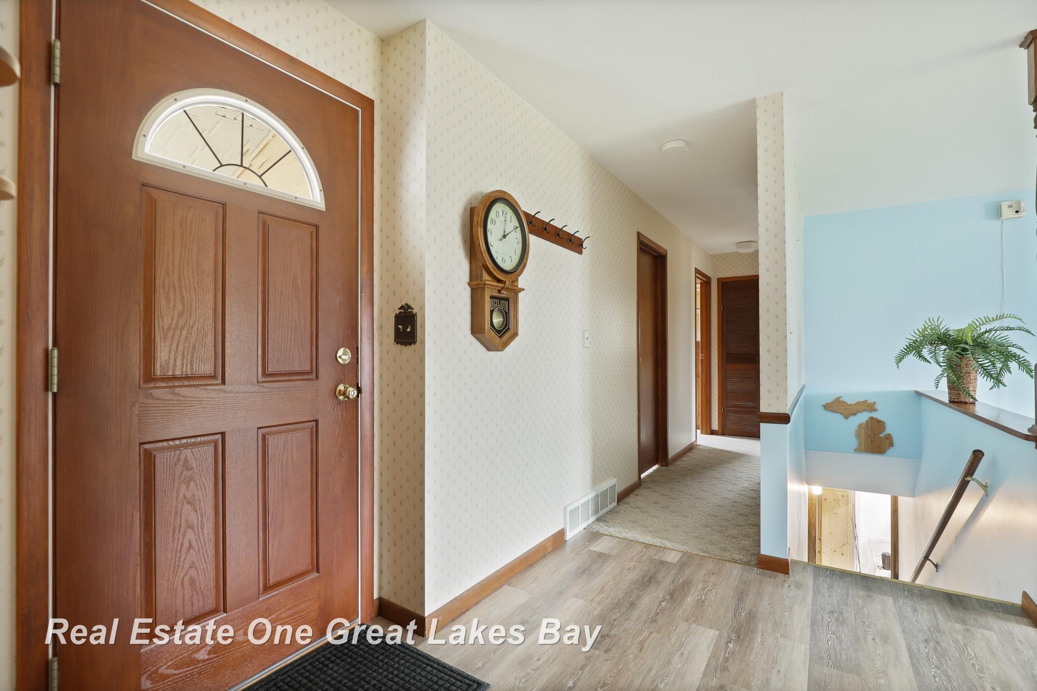 7819 North River Road Freeland, MI 48623 - Photo 18 of 40 Gallery Image 18