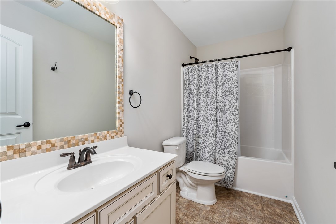 102 Rolling Meadows Court Anderson, SC 29621 - Photo 31 of 44 Gallery Image 31