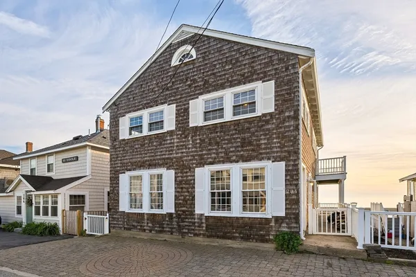 $1,300,000 | 204 Foster Avenue, Marshfield, MA 02050