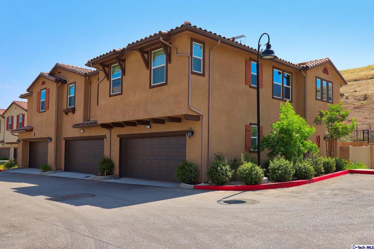 2491 Blossom Ridge Court, Unit 2 Simi Valley, CA 93063 - Photo 1 of 30 Gallery Image 1