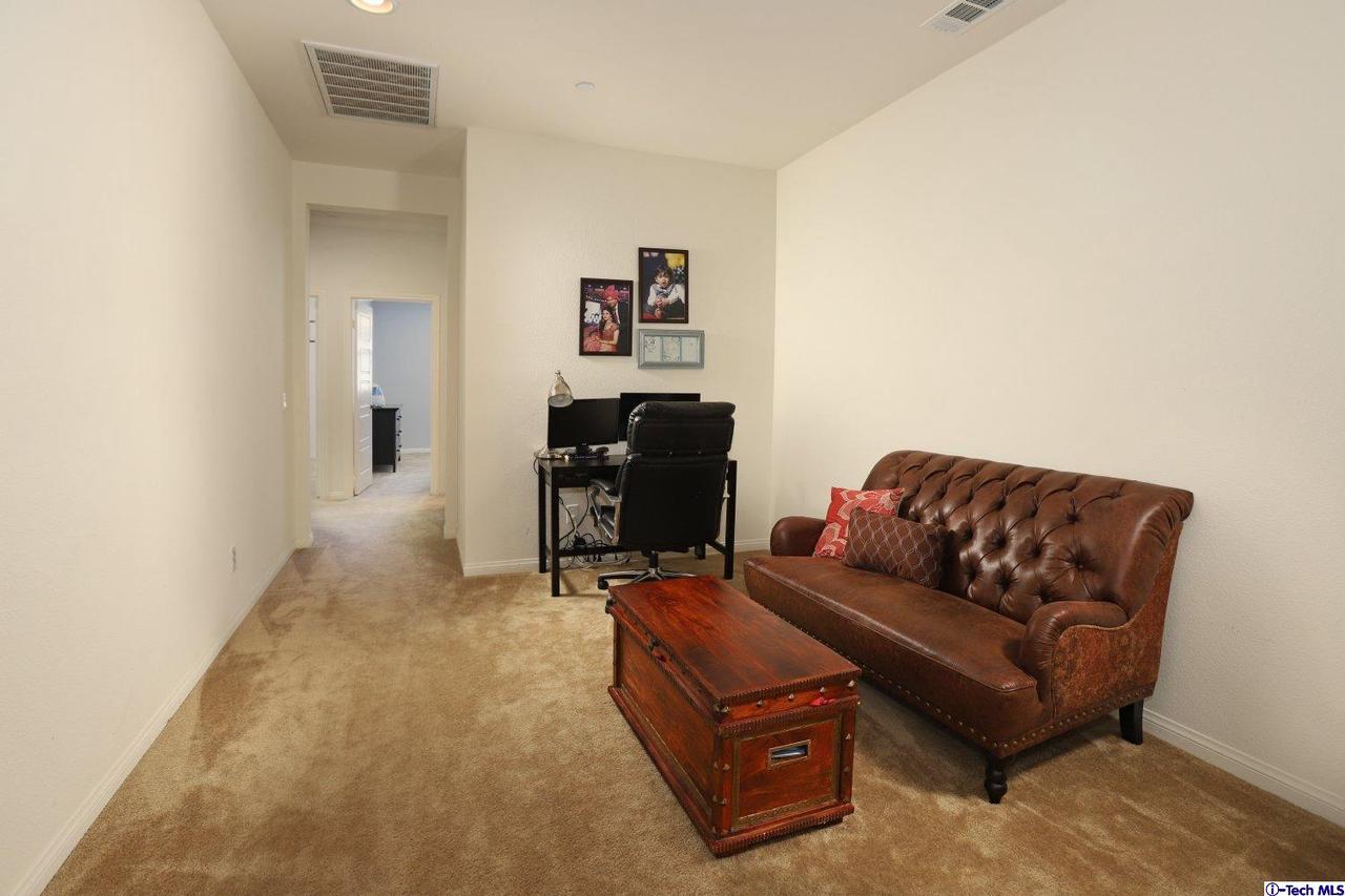 2491 Blossom Ridge Court, Unit 2 Simi Valley, CA 93063 - Photo 12 of 30 Gallery Image 12