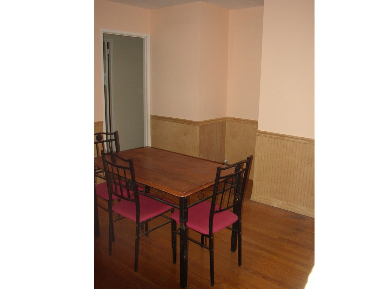 75 Bushey Road Pittsfield, MA 01201 - Photo 6 of 9 dining room