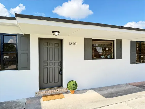 $949,000 | 1310 West 30th Street, Hialeah, FL 33012