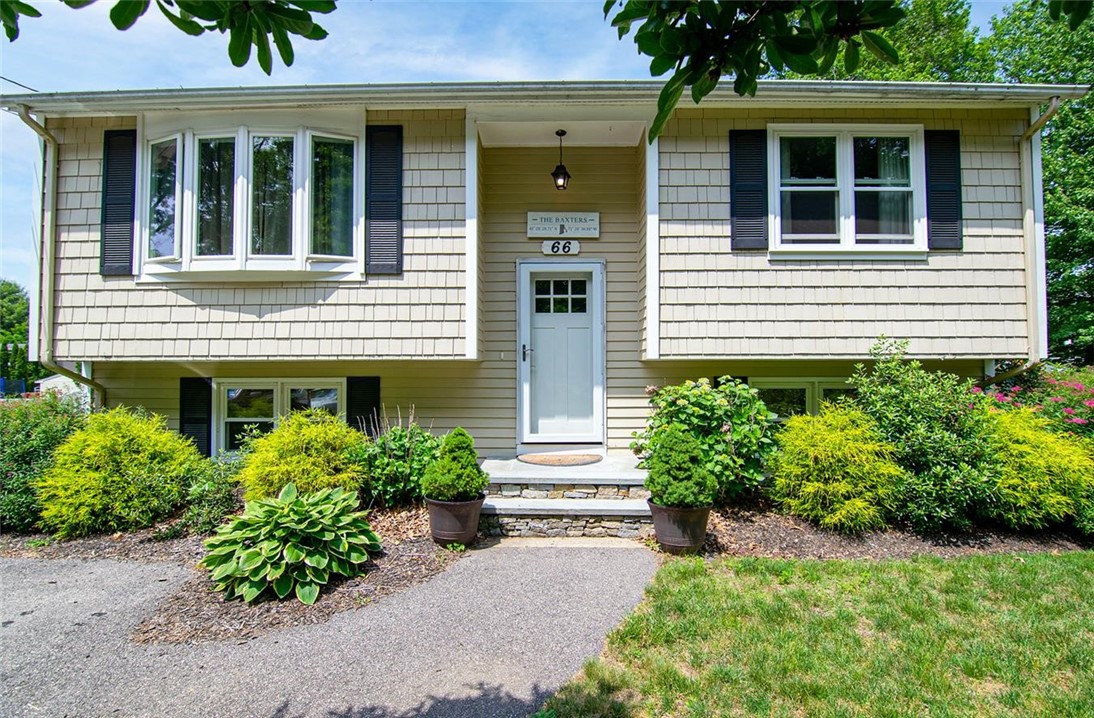 66 Tupelo Trail Narragansett, RI 02882 - Photo 2 of 40