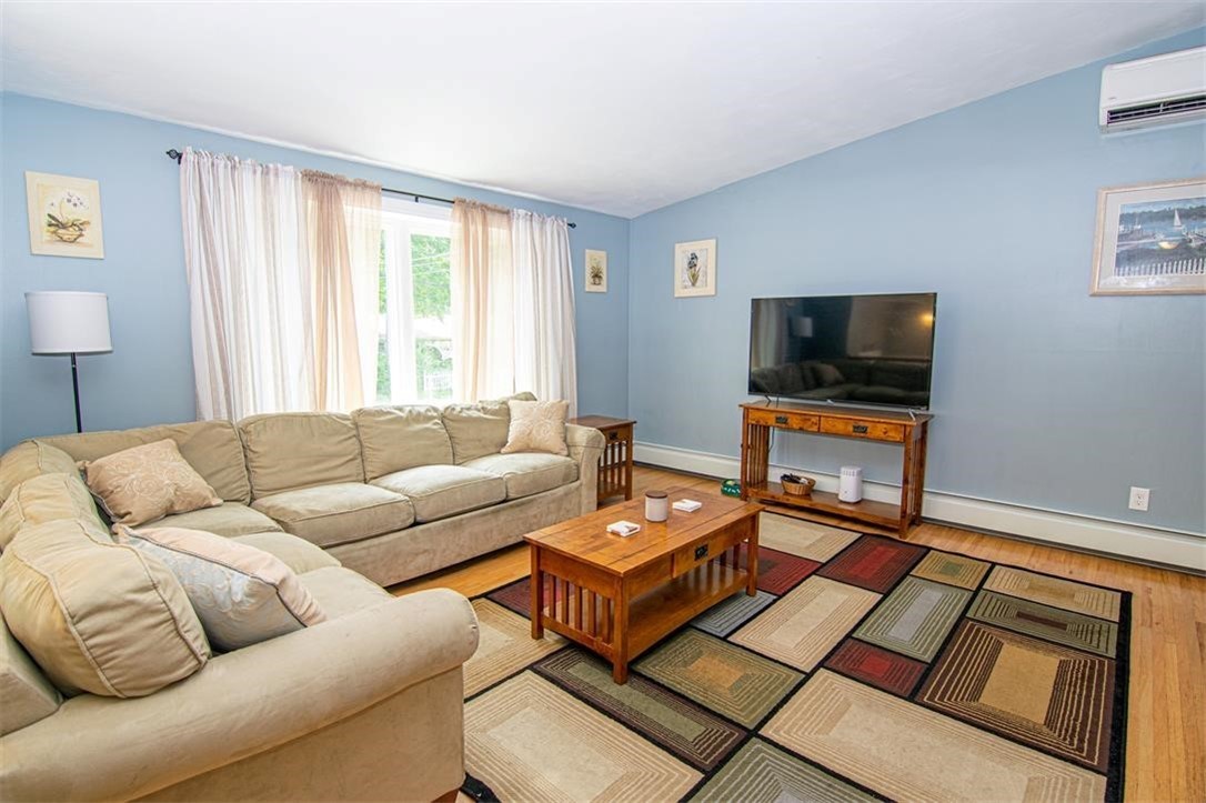 66 Tupelo Trail Narragansett, RI 02882 - Photo 10 of 40