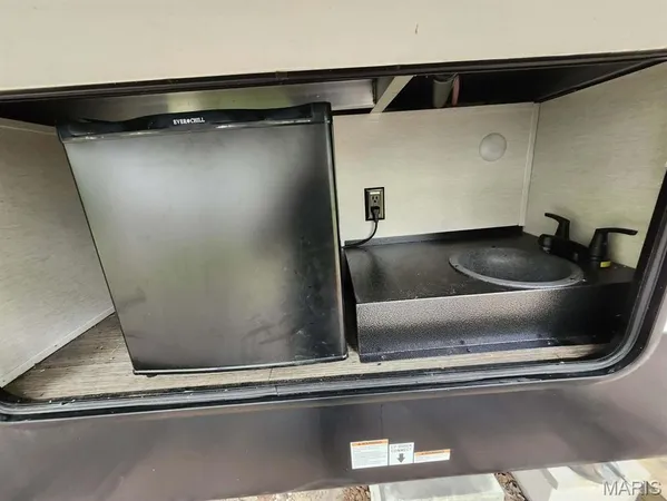 $299,000 | 3528 County Road 329, Ava, MO 65608