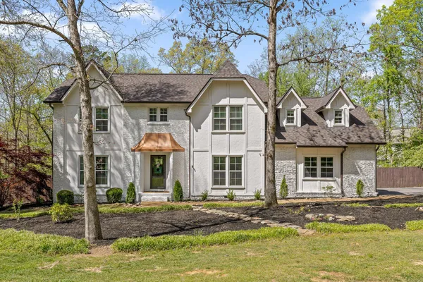 $965,000 | 32 Cool Spring Road, Signal Mountain, TN 37377