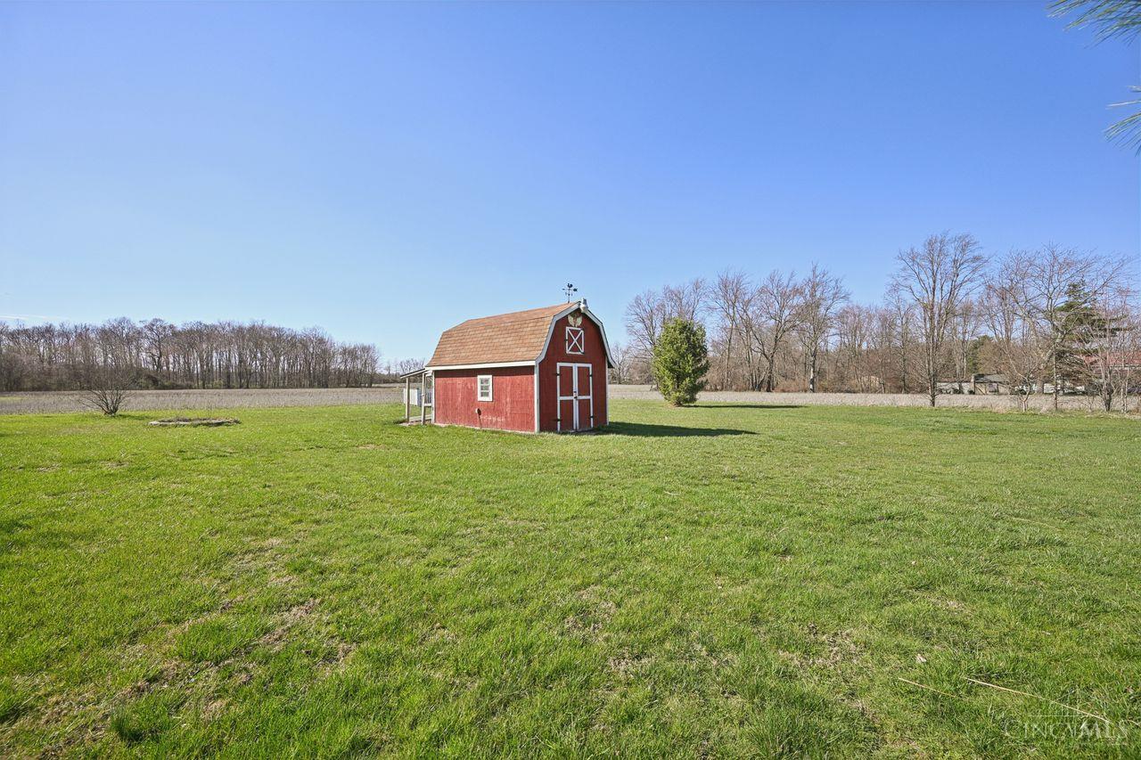 328 Apple Road Amelia, OH 45102 - Photo 33 of 36