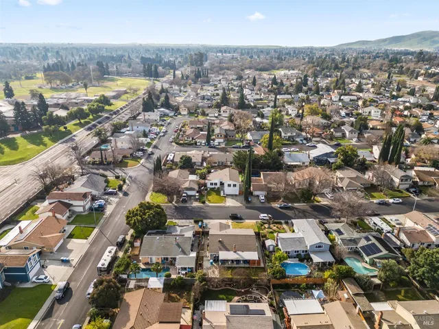 $599,000 | 160 Bristol Drive, Vacaville, CA 95687