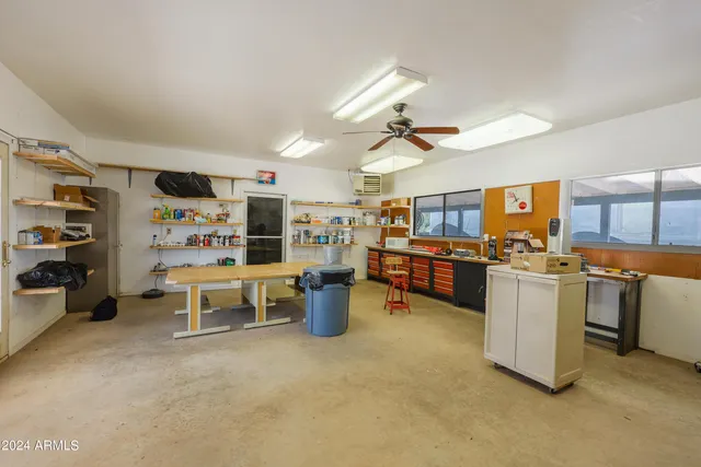 $1,200,000 | 2204 North Maple Avenue, Huachuca City, AZ 85616